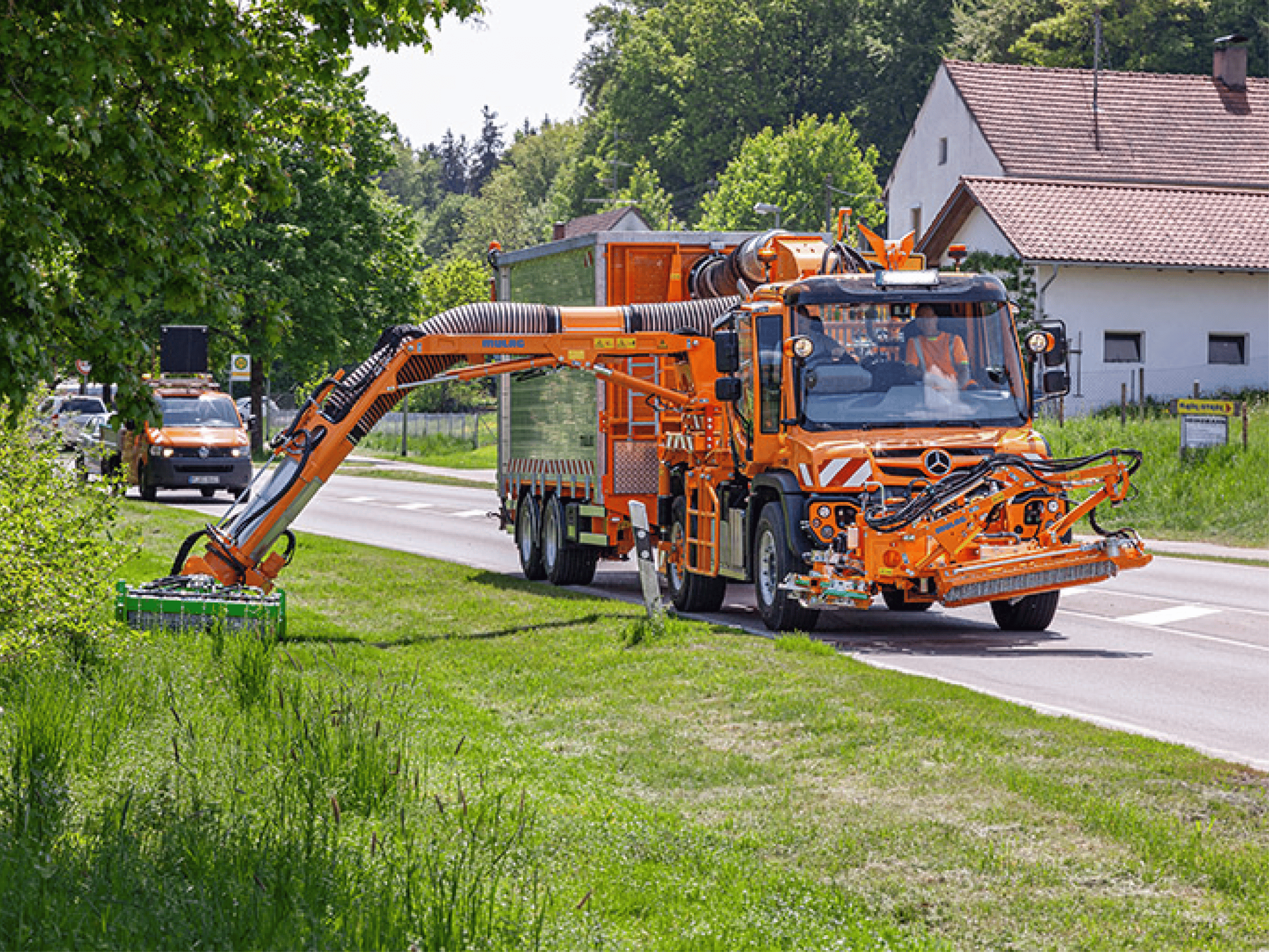 Epareuse orange